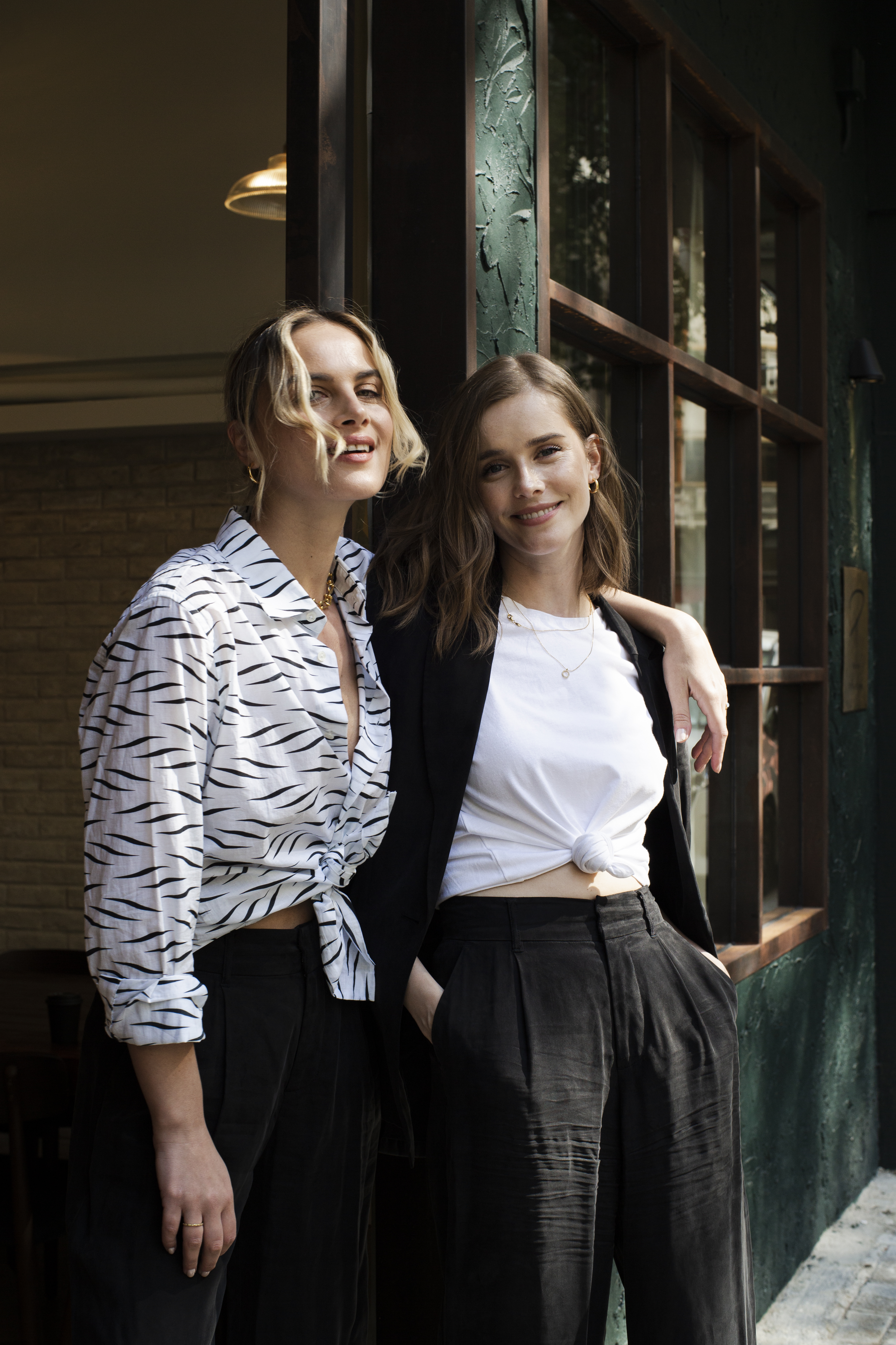 Avery Button Down - Lines White