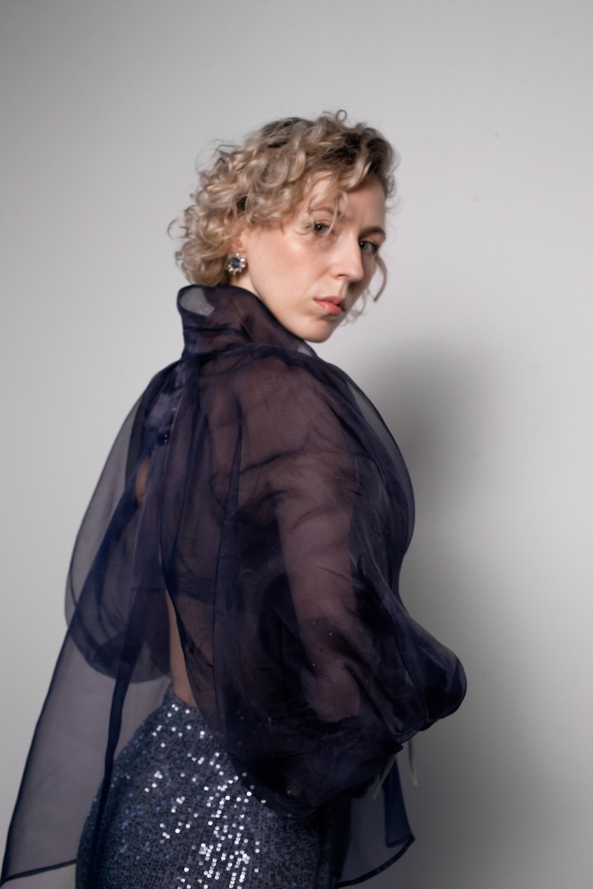 ORGANZA PUFF SLEEVE BLOUSE