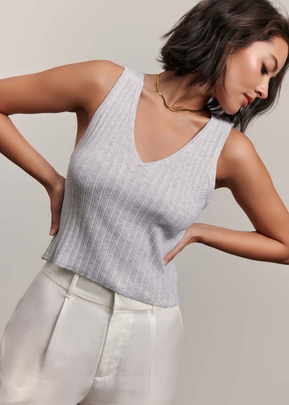 Lara V-neck Tank Top - Grey