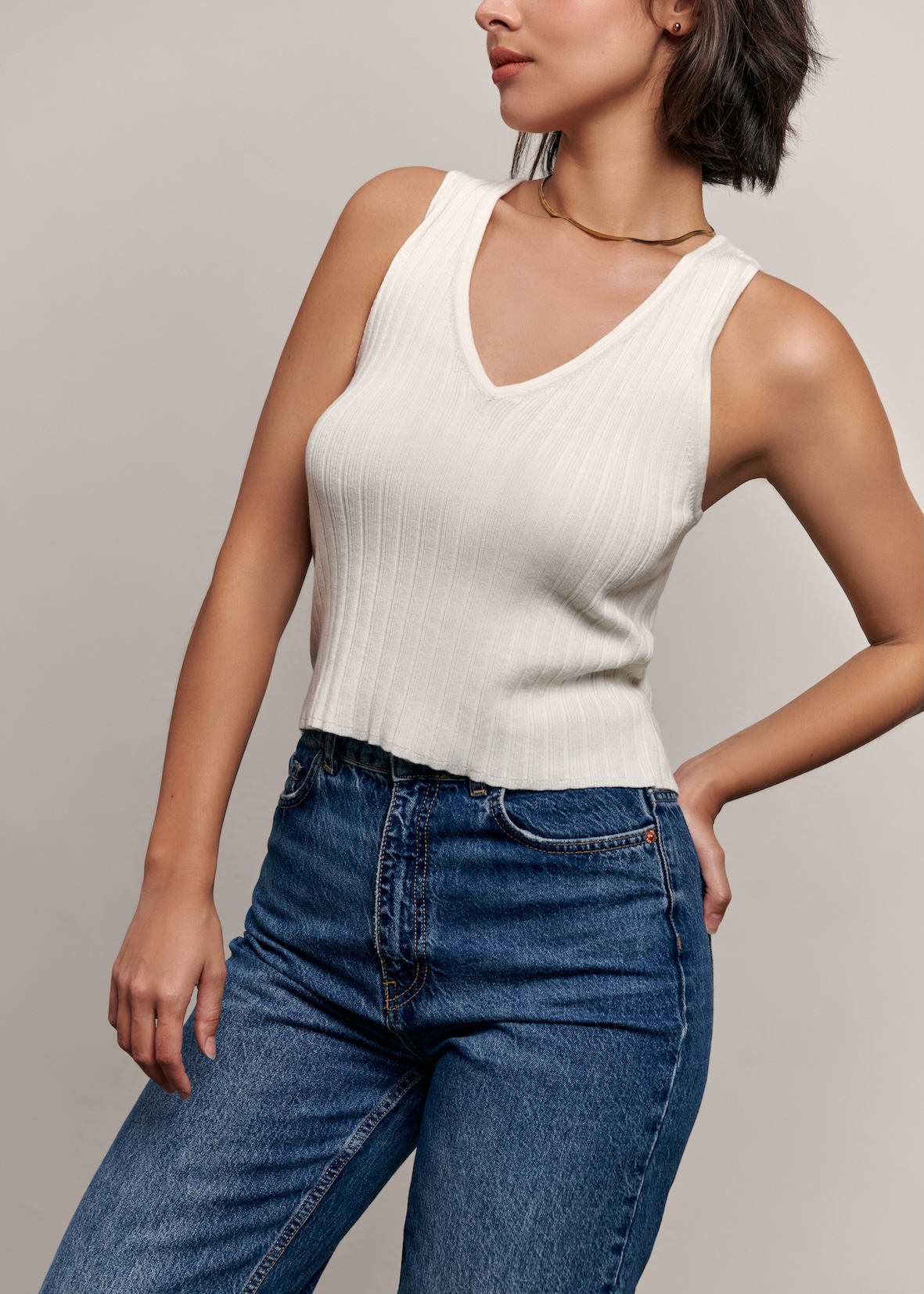 Lara V-neck Tank Top - White